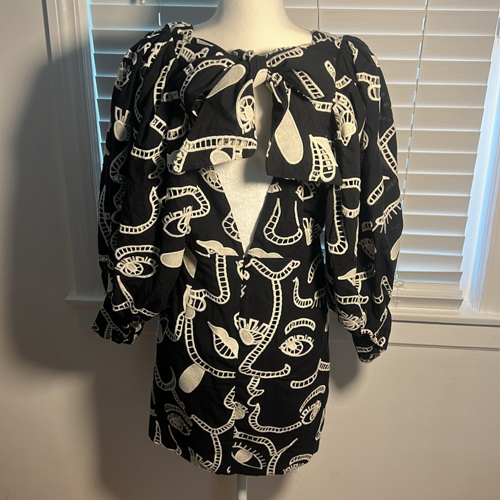 Farm Rio Richelieu Faces Black Neckline Mini Dress - Picture 4 of 9